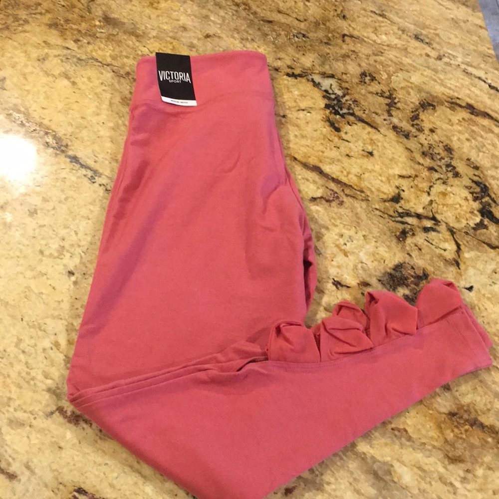 Victoria’s Secret Cutout leggings